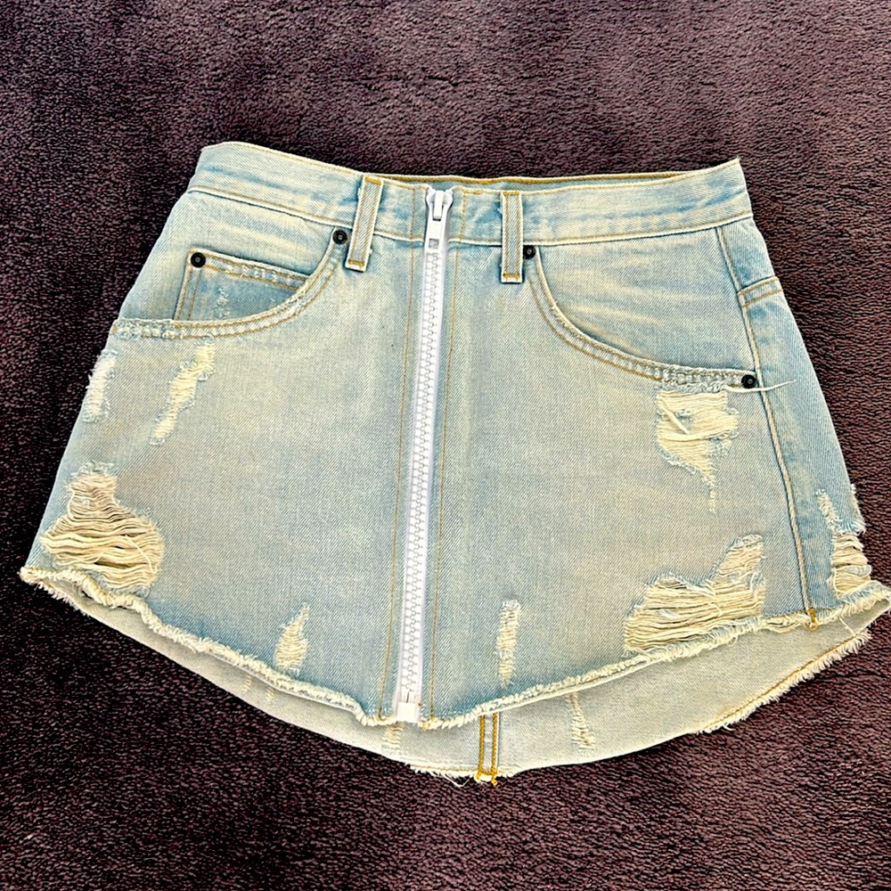 Carmar denim blue jeans mini skirt sz 27